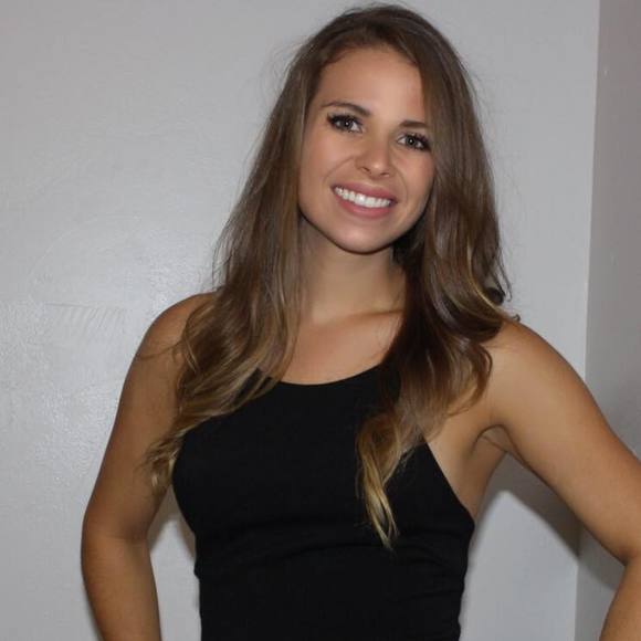 Meet your Posher, Jessica - Picture 1 of 1